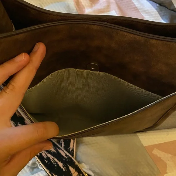 Brown Crossbody Bag with Patterned Strap - Picture 4 of 7